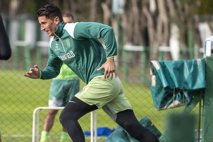 Dylan Gissi, actual jugador de Banfield.