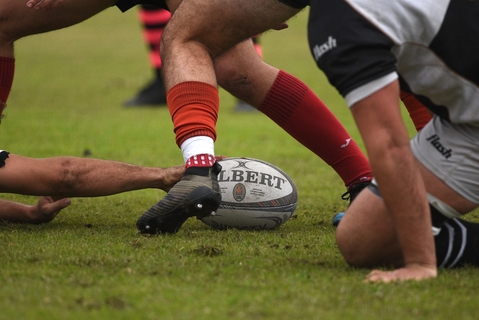 Santa Fe Rugby ganó 32 a 30 a Estudiantes de Paraná.