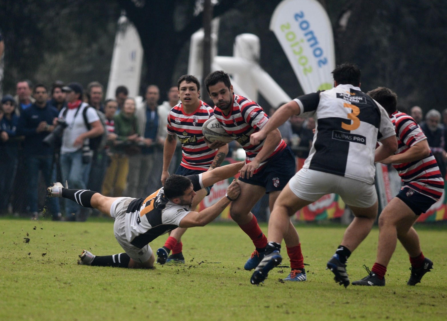 Santa Fe Rugby ganó 32 a 30 a Estudiantes de Paraná.