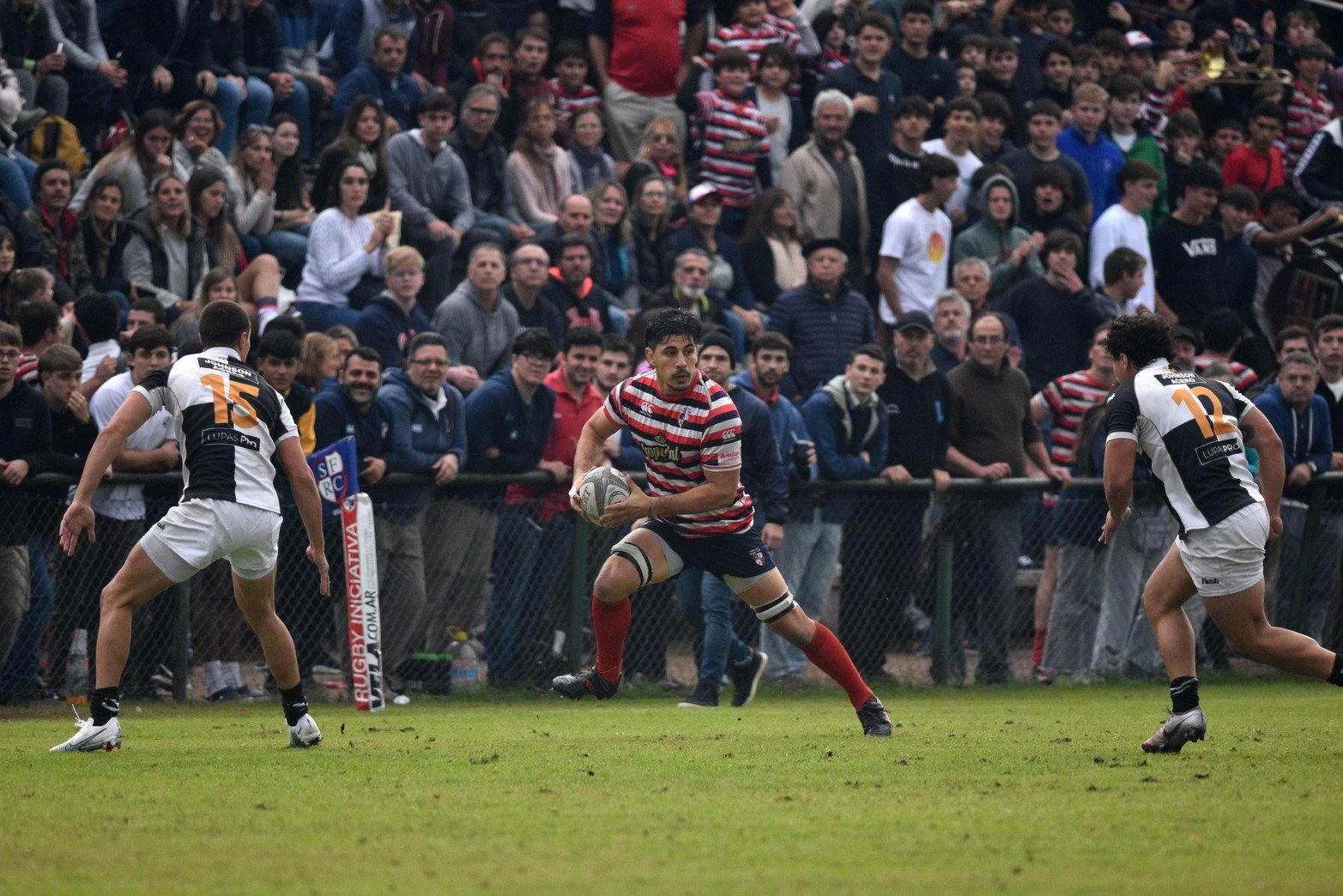 Santa Fe Rugby ganó 32 a 30 a Estudiantes de Paraná.