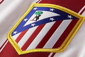Atlético de Madrid regresa a su anterior escudo.