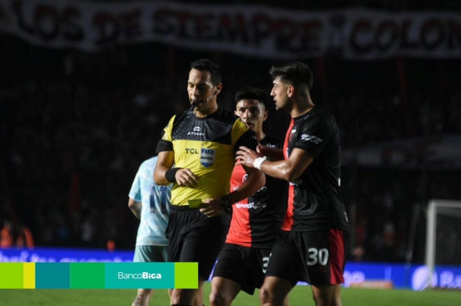 Colón perdió con Racing en Santa Fe