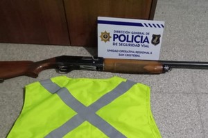 Una de las armas secuestradas.