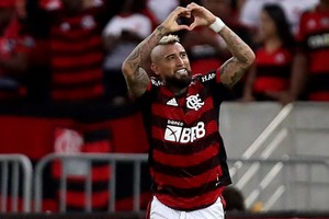 Arturo Vidal deja el Flamengo y emigra a otro grande de Brasil.