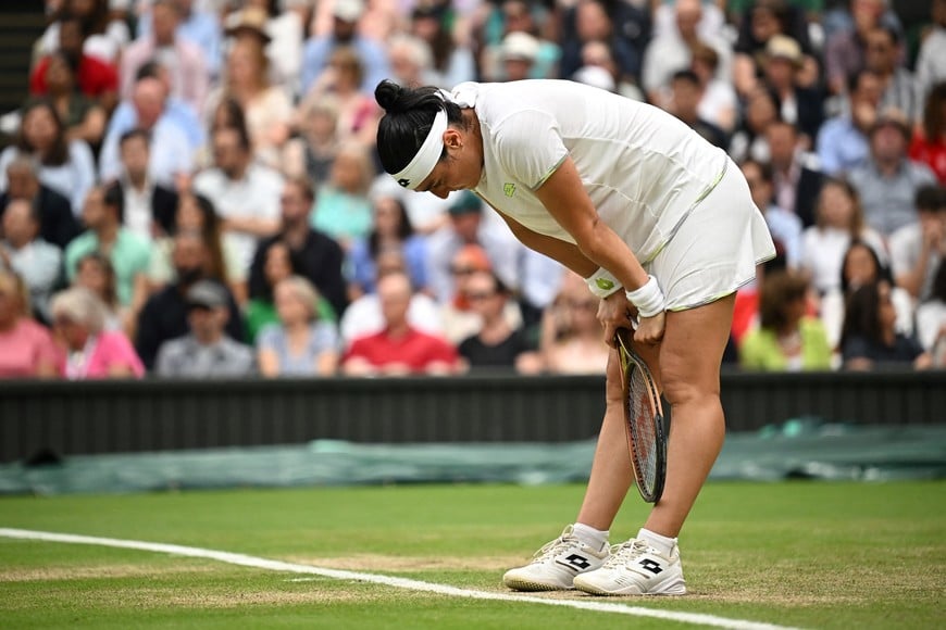 Tennis - Wimbledon - All England Lawn Tennis and Croquet Club, London, Britain - July 15, 2023
Tunisia’s Ons Jabeur reacts during her final match against Czech Republic's Marketa Vondrousova REUTERS/Dylan Martinez