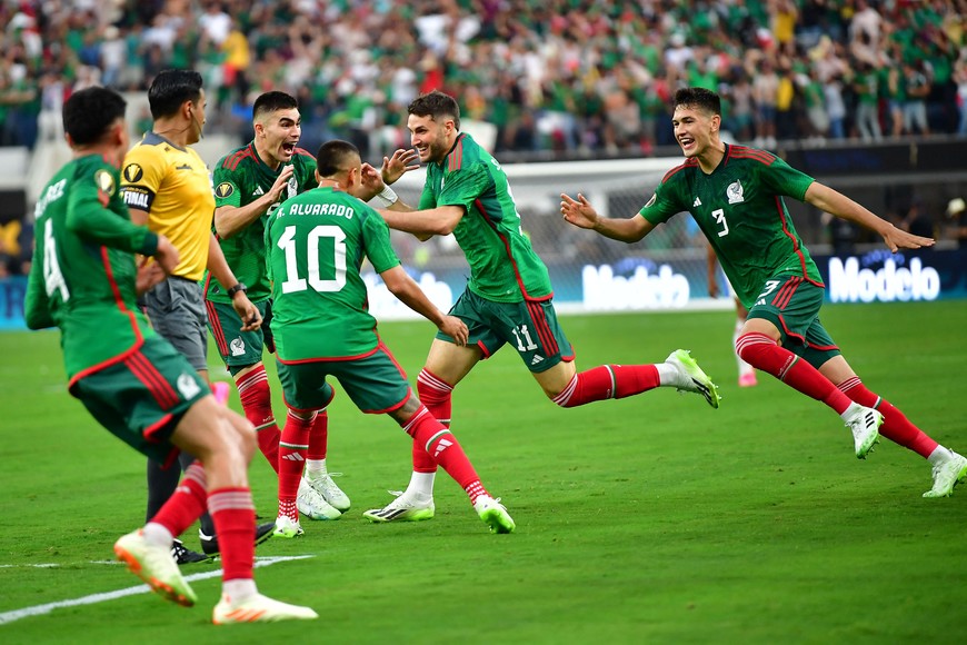 Jul 16, 2023; Inglewood, California, USA; Mexico forward Santiago Gimenez (11) celebrates his goal scored against Panama during the second half at SoFi Stadium. Mandatory Credit: Gary A. Vasquez-USA TODAY Sports