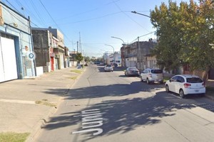 La victima fue hallada  en el interior de su vivienda ubicada en calle Junín al 5700, en Rosario.