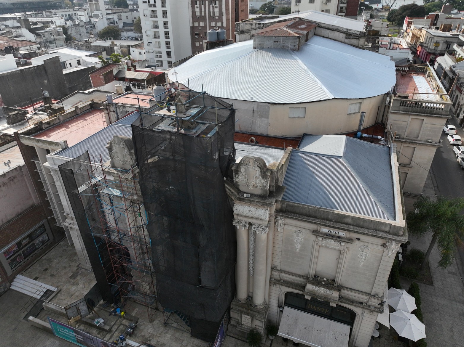 Trabajos de puesta en valor del Teatro Municipal.