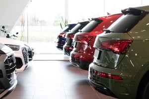 Concesionarios de autos comenzarían a recibir nuevas listas de precios.