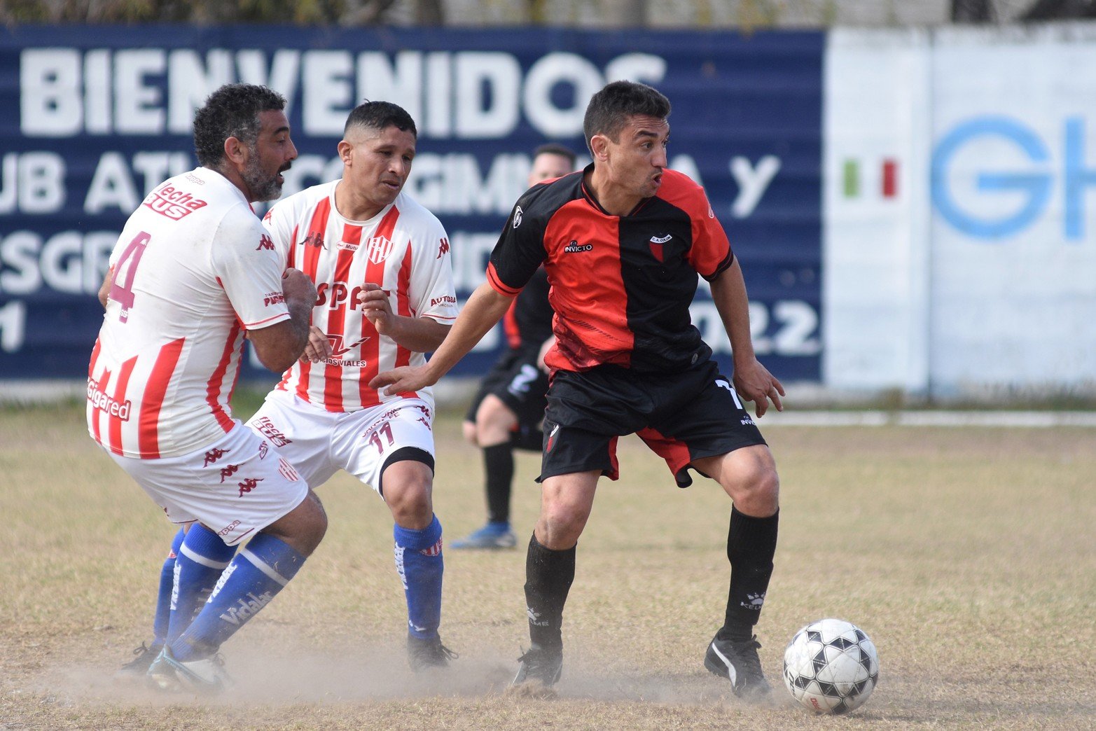 Colón se consagró campeón del torneo Apertura de la Liga Senior al vencer a Unión por 1 a 0.