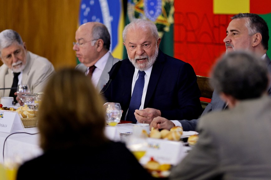 Brazil's President Luiz Inacio Lula da Silva speaks, during a breakfast with foreign correspondents at the Planalto Palace in Brasilia, Brazil August 2, 2023. REUTERS/Ueslei Marcelino