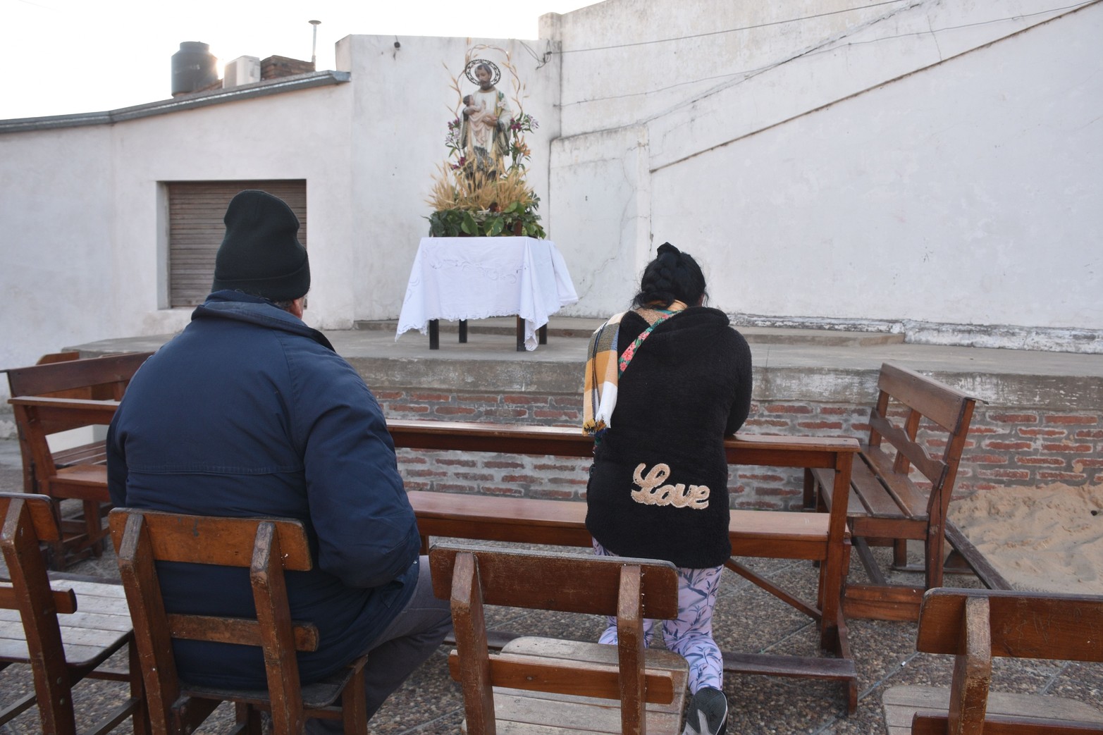 La Parroquia San Cayetano de la ciudad de Santa Fe se colmó de feligreses desde muy temprano