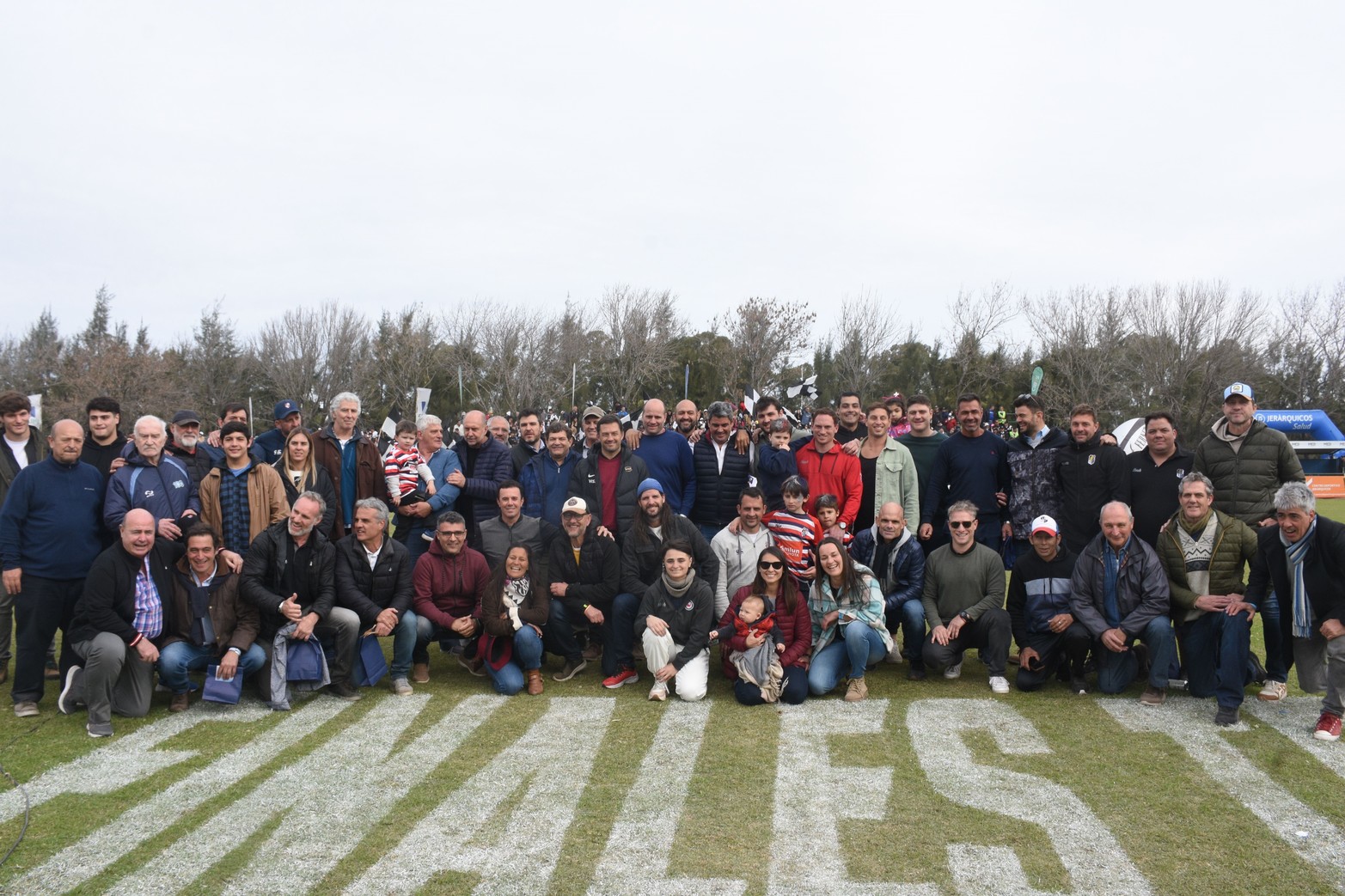 Estudiantes de Paraná se consagró campeón del Torneo Regional del Litoral de Rugby. En una final infartante disputada en cancha de Santa Fe RC, en Sauce Viejo, el CAE conquistó la gloria al derrotar 16 a 12 a Gimnasia de Rosario.