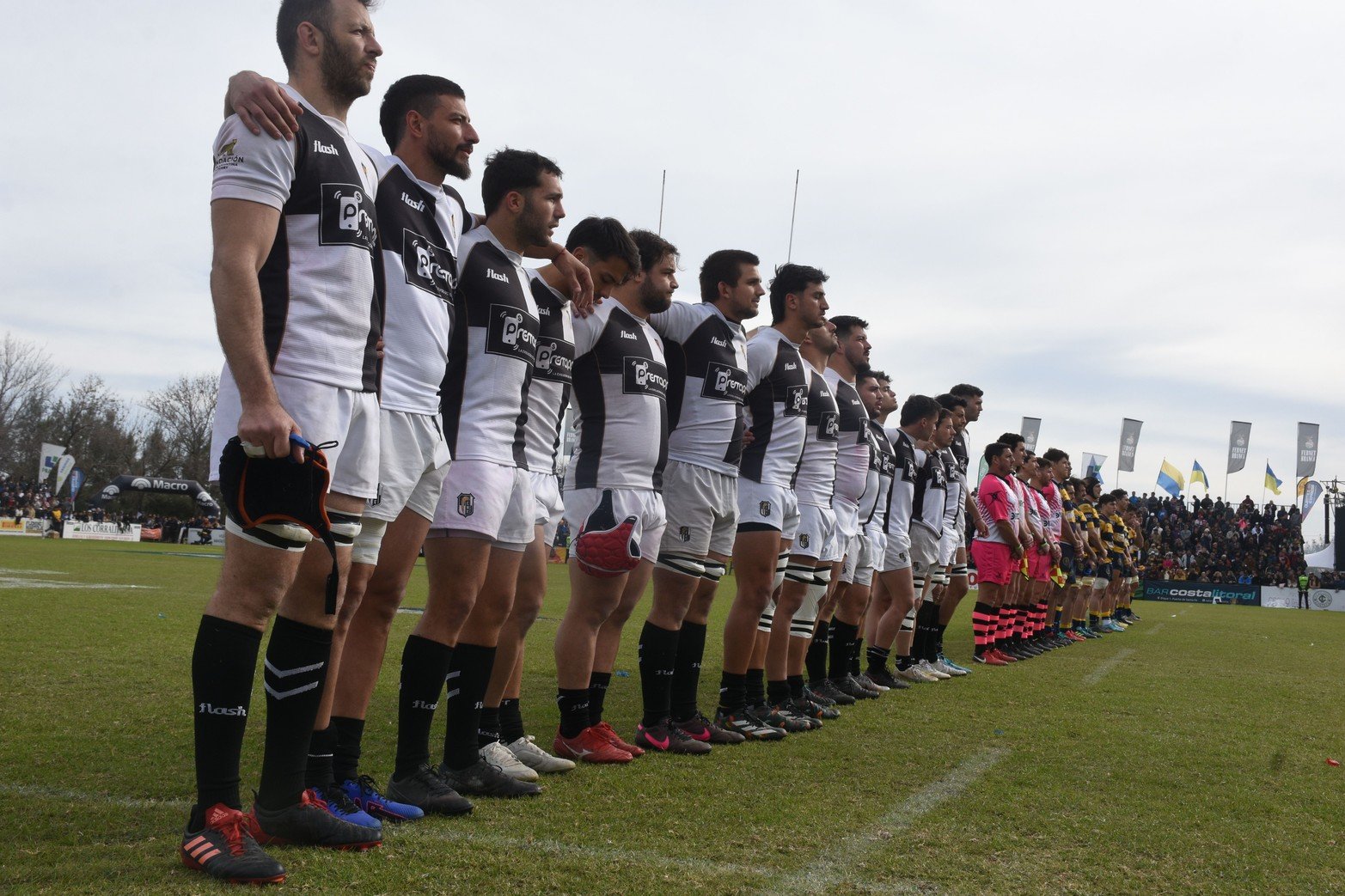 Estudiantes de Paraná se consagró campeón del Torneo Regional del Litoral de Rugby. En una final infartante disputada en cancha de Santa Fe RC, en Sauce Viejo, el CAE conquistó la gloria al derrotar 16 a 12 a Gimnasia de Rosario.