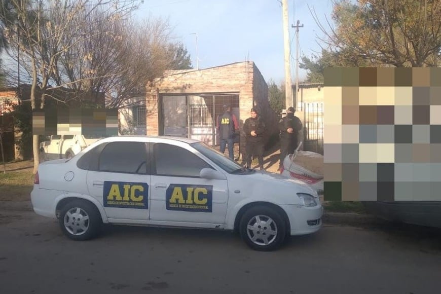 Un joven de 22 años fue detenido por intimidar a una persona con un arma blanca.