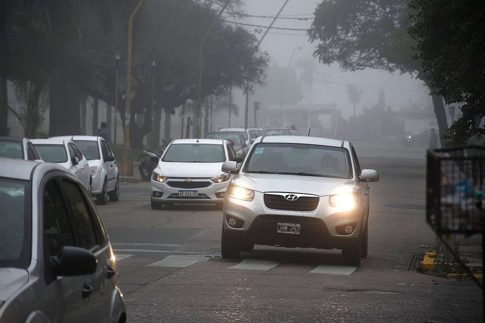 La niebla tapó la ciudad. La zona de Belgrano y Eva Perón a pocas cuadras de la zona portuaria.