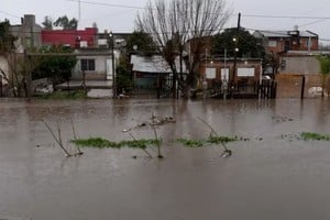 Voceros de Defensa Civil indicaron que están trabajando para ayudar a quienes lo necesiten