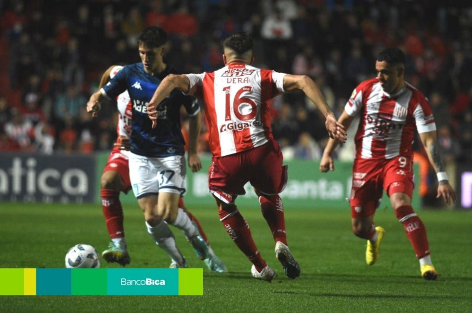 Unión empató con Racing en Santa Fe.