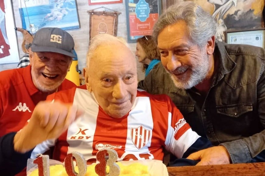 Don Luis Acosta, 108 años Tatengue.