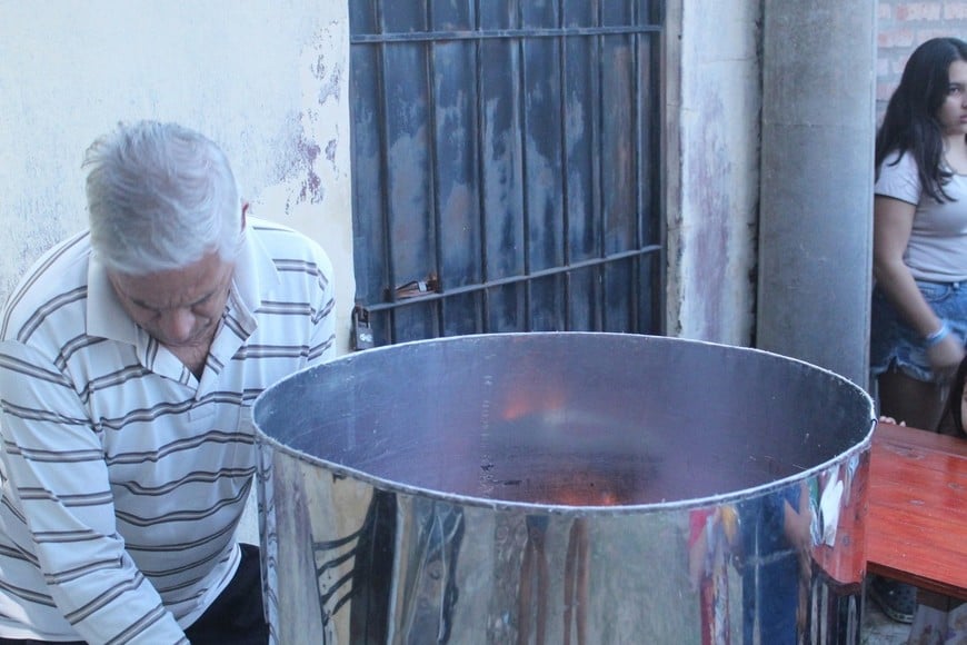 Donaciones. El merendero se sostiene con la ayuda de la comunidad y con el altruismo de los colaboradores.