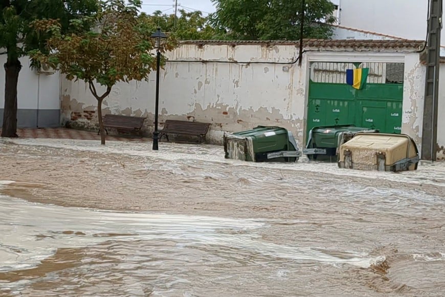 View of a flooded road in Villanueva de Bogas, Toledo, Spain September 3, 2023 in this still image obtained from social media video. X (Twitter)/Javier Diaz via REUTERS  THIS IMAGE HAS BEEN SUPPLIED BY A THIRD PARTY. MANDATORY CREDIT. NO RESALES. NO ARCHIVES.