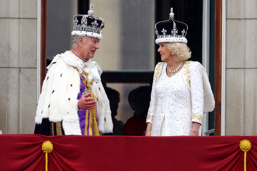 Britain's King Charles and Queen Camilla stand on the Buckingham Palace balcony following their coronation ceremony in London, Britain, May 6, 2023. REUTERS/Hannah McKay
