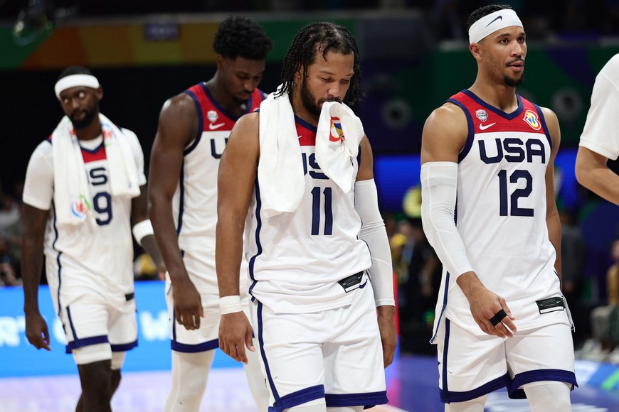 Basketball - FIBA World Cup 2023 - Semi Final - United States v Germany - Mall of Asia Arena, Manila, Philippines - September 8, 2023
Jalen Brunson and Josh Hart of the U.S. look dejected after the match REUTERS/Eloisa Lopez