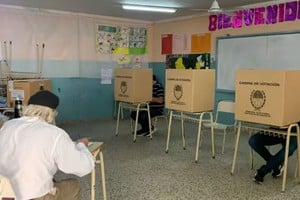 Con una participación cercana al 70 % cerraron los comicios en Reconquista