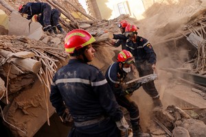 Emergency crews work, in the aftermath of a deadly earthquake, in Amizmiz, Morocco, September 10, 2023. REUTERS/Nacho Doce

     TPX IMAGES OF THE DAY