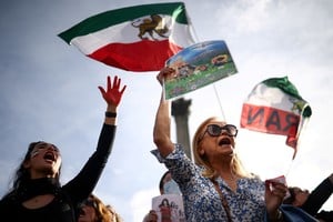 FILE PHOTO: People protest following the death of Mahsa Amini in Iran, in London, Britain October 29, 2022. REUTERS/Henry Nicholls/File Photo