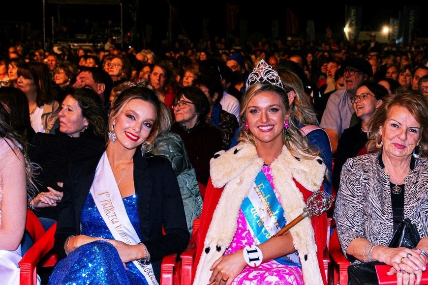 El título de Embajadora de la Fiesta Nacional de la Cosechadora vuelve a quedar en el departamento Las Colonias. Tras la elección del jurado, este fin de semana en San Vicente Sofía Müller, la joven de San Jerónimo del Sauce fue coronada como nueva Embajadora de Finaco. Foto: Gentileza