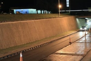 Las autoridades del Túnel Subfluvial Uranga – Sylvestre Begnis -que conecta las ciudades de Santa Fe y Paraná (Entre Ríos) informaron la medida a través de sus redes sociales.