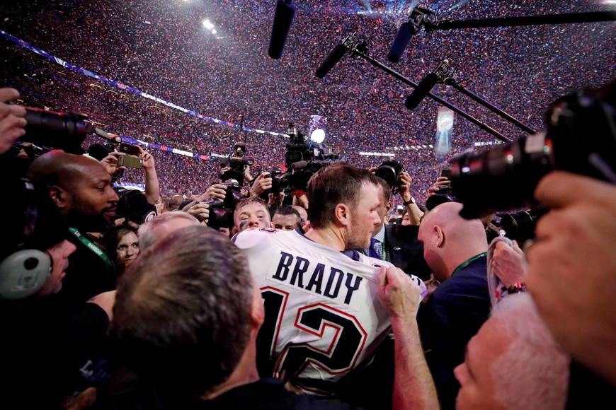 FILE PHOTO: NFL Football - Super Bowl LIII - New England Patriots v Los Angeles Rams - Mercedes-Benz Stadium, Atlanta, Georgia, U.S. - February 3, 2019. New England Patriots' Tom Brady celebrates winning the Super Bowl LIII. REUTERS/Mike Segar/File Photo