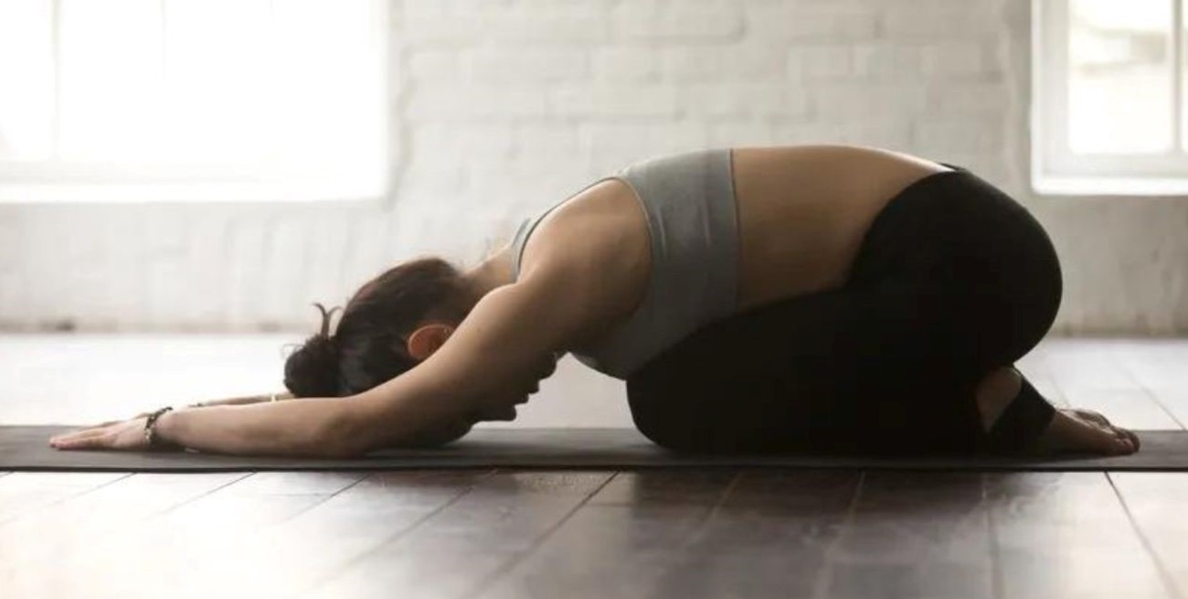 Yoga matutino de 5 minutos: el secreto para empezar mejor el día