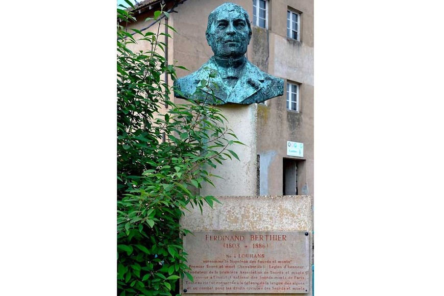 La estatua de Berthier en Louhans