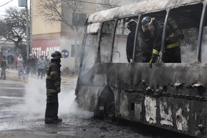 El incendio de la unidad ocurrió en el barrio El Pozo. Crédito: Guillermo Di Salvatore