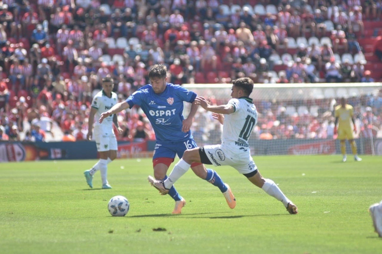 Unión venció a Sarmiento en el minuto inesperado.