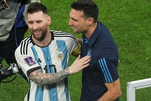 Lionel Messi no jugará desde el arranque, pero esto no quita que Scaloni lo tenga en sus planes para que ingrese en el segundo tiempo. Crédito: Xinhua.