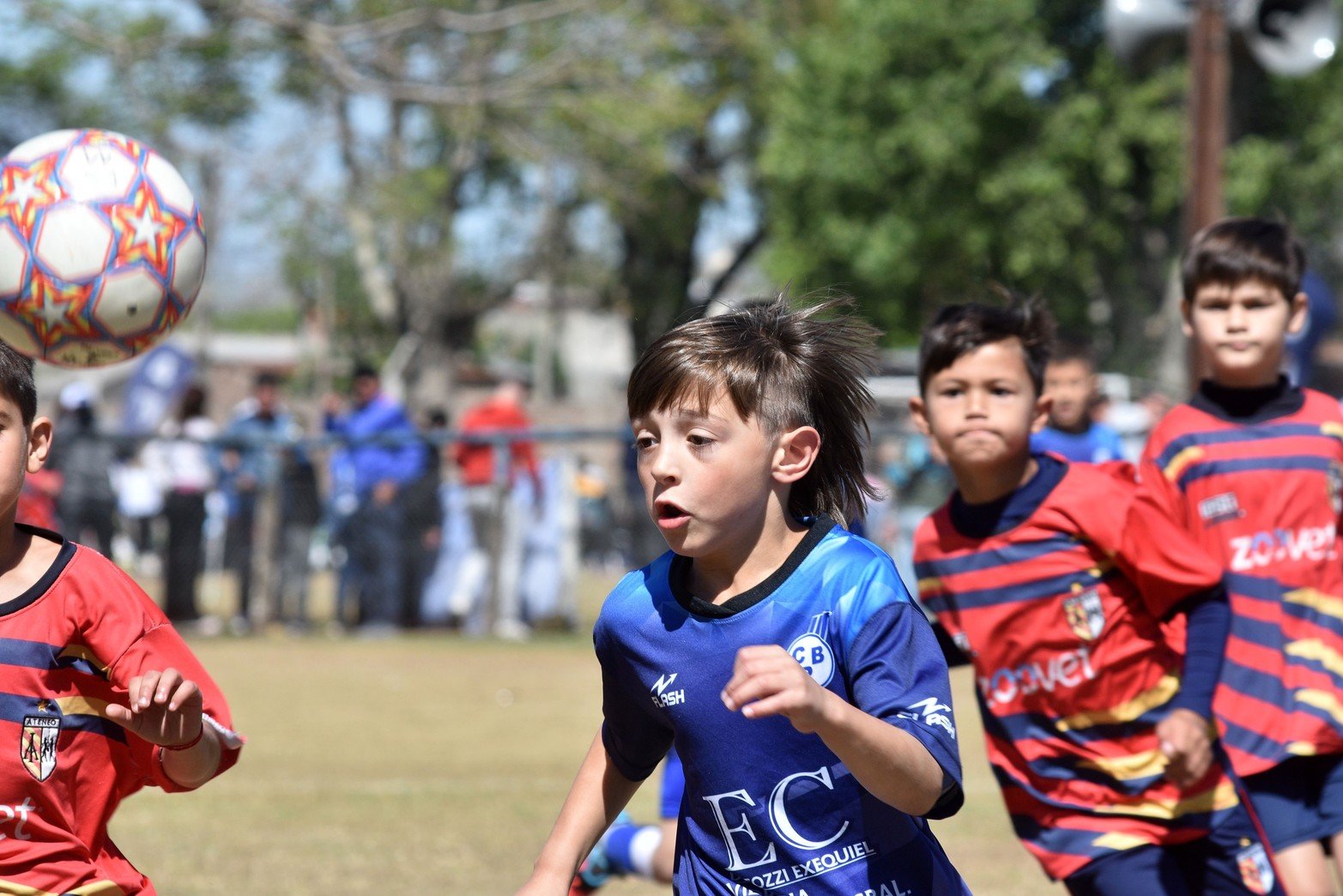 El torneo de fútbol infantil Lasallanito en su quinta edición. Comenzó hoy viernes y finaliza el domingo.