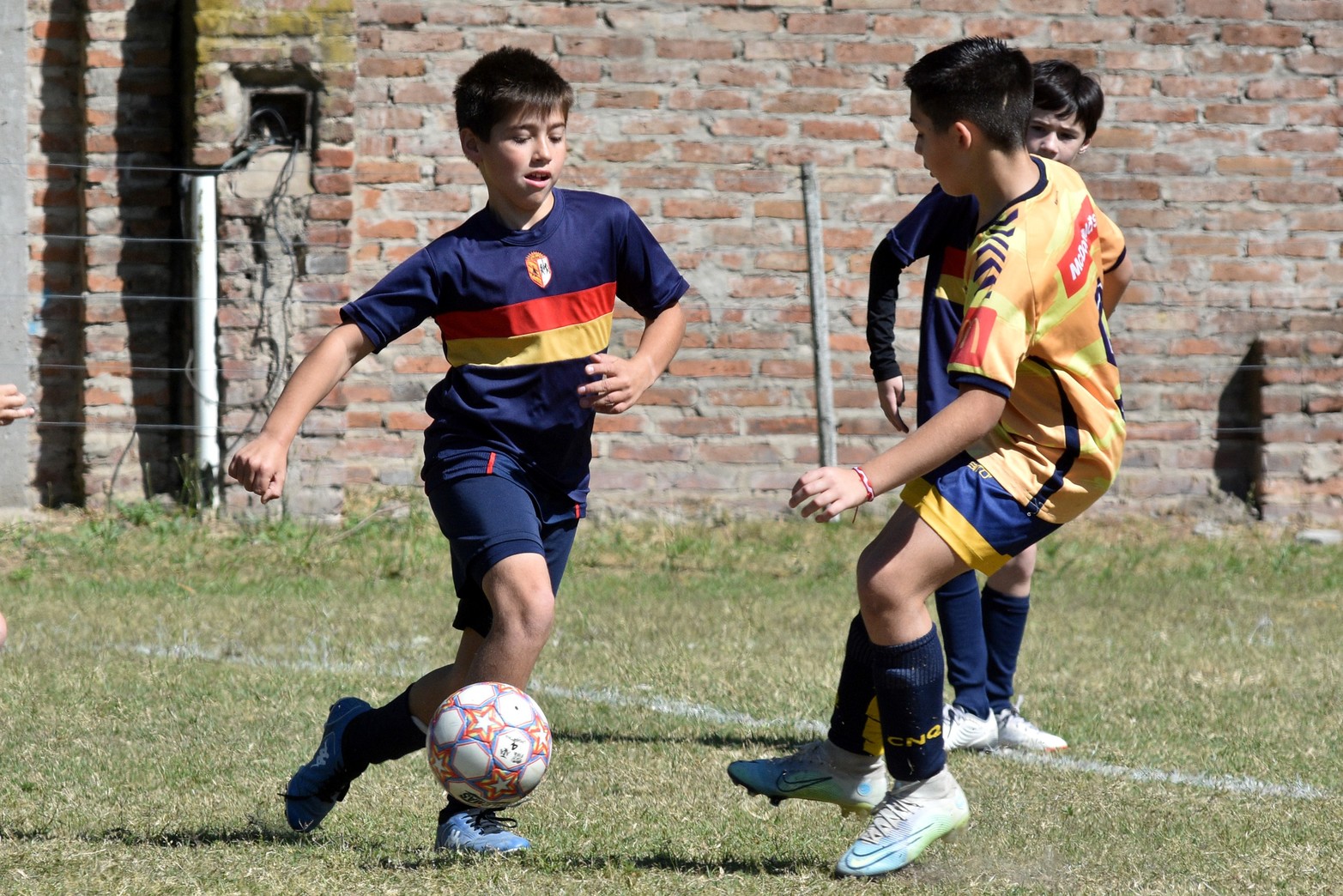 El torneo de fútbol infantil Lasallanito en su quinta edición. Comenzó hoy viernes y finaliza el domingo.