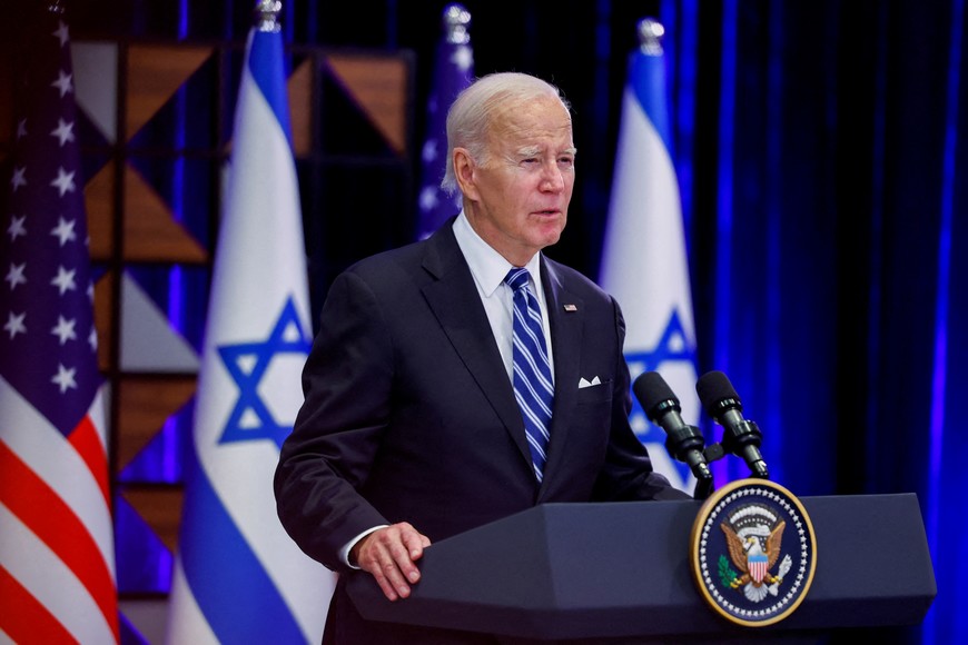 U.S. President Joe Biden delivers remarks as he visits Israel amid the ongoing conflict between Israel and Hamas, in Tel Aviv, Israel, October 18, 2023. REUTERS/Evelyn Hockstein