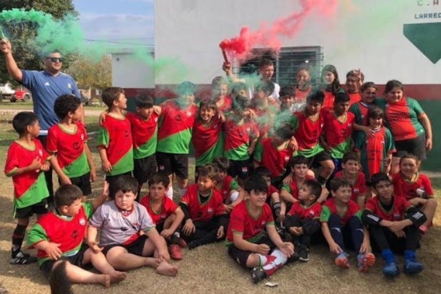 Formaciones de equipos infantiles actuales de Colón.