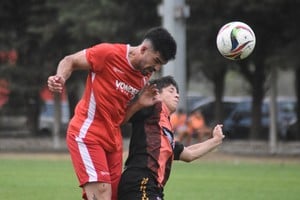 Independiente y Las Flores igualaron 1 a 1.