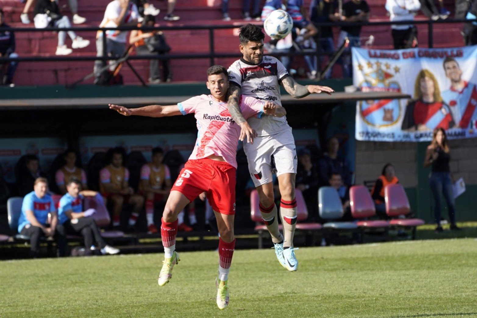 Colón perdió con Arsenal en Sarandí y sigue en zona de descenso. El “Sabalero” cayó por 1 a 0 en el estadio Julio Humberto Grondona.