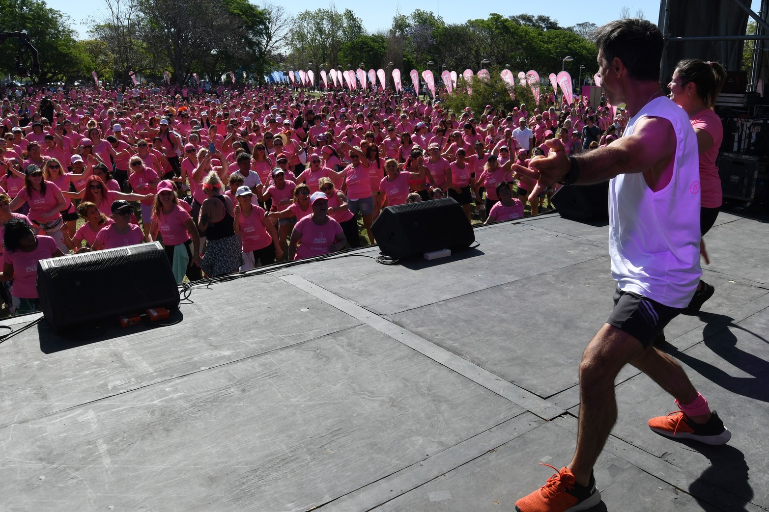 Este sábado se desarrolló a cabo la 9ª edición del "Vestite de Rosa" en el Parque Federal.