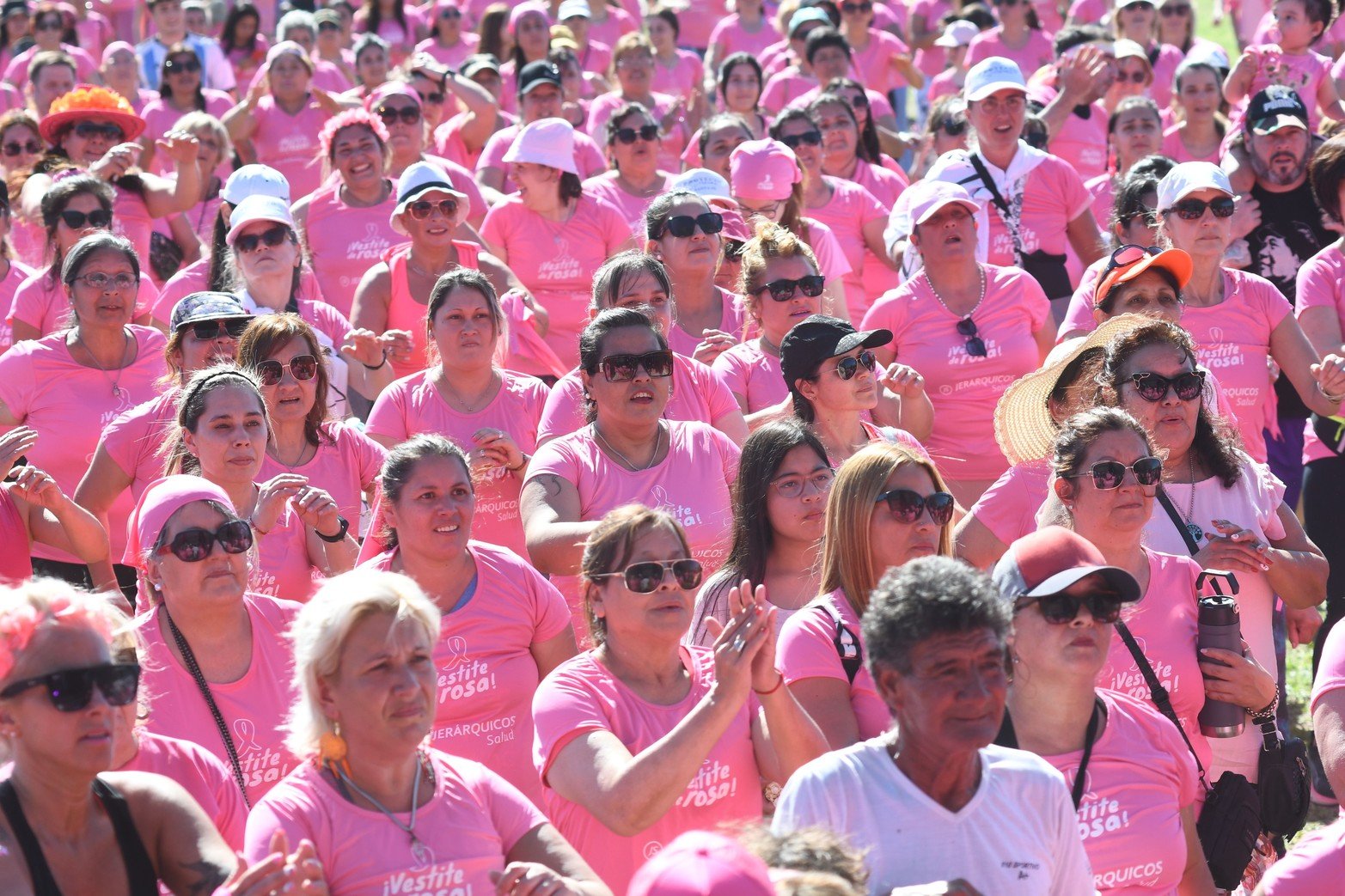 El Parque Federal se "viste de rosa" para concientizar sobre el cáncer de mama
El evento que promueve la prevención y la realización de exámenes médicos relacionados con esta enfermedad. 