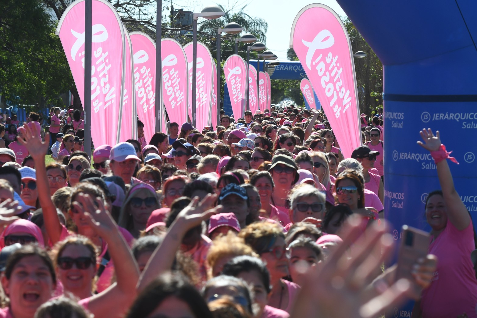 Este sábado se desarrolló a cabo la 9ª edición del "Vestite de Rosa" en el Parque Federal.