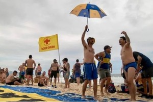 En Copacabana es la "cita bostera" para el banderazo. Crédito: TyC Sports.
