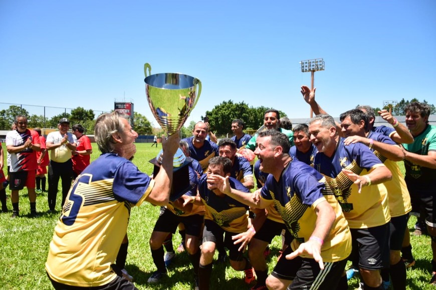 El festejo de Sportivo Guadalupe de Santa Fe. Crédito:  Luciano Giusti