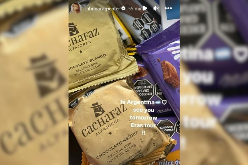 La historia de Sabrina en Instagram probando dulces argentinos.